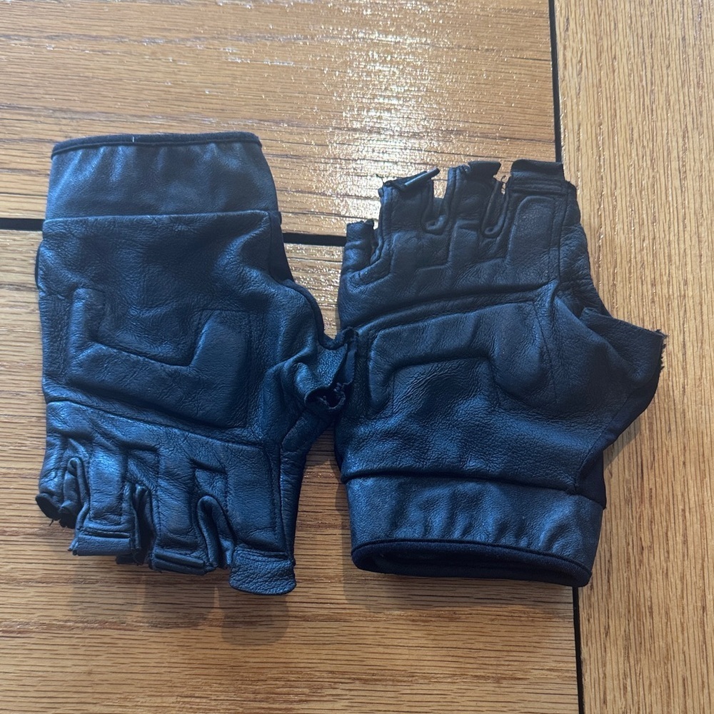 Men's Black Fingerless Leather riding  Gloves
